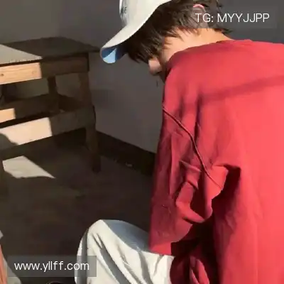 蒙炯芊